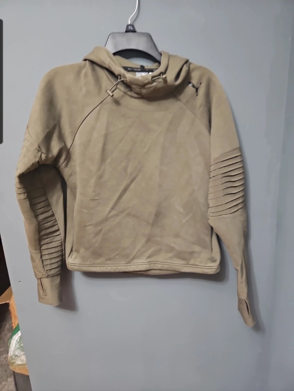 Puma pullover hoodie Size M